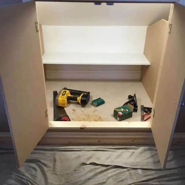 Some bespoke wardrobe/cupboards in an attic bedroom in Sandal, Wakefield.
#leedsbuilder #builderleeds #buildingandjoinery #wakefieldbuilder #builderwakefield #westyorkshirebuilder #buildersofig #custombuilder #newhome #homebuilder #builderofinstagram #builderlife #leeds #leedsjoiner #joinerleeds #wakefieldjoiner #joinerwakefield #kitchenfitter #newkitchen
#bespokejoinery